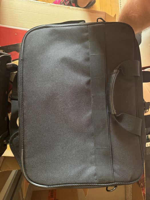 Чанта за лаптоп