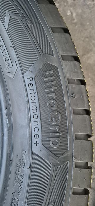 2 anvelope iarna ca si noi Goodyear,dot 2022.Pretul este pe bucata