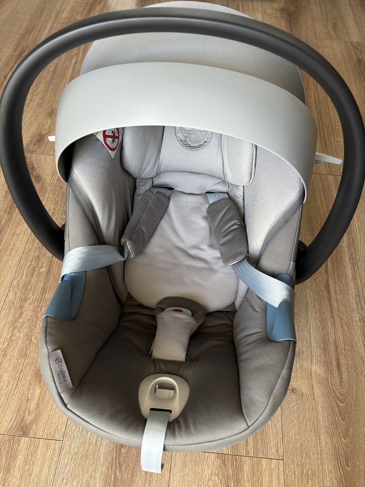 Автолюлька Cybex Aton M i-Size (Soho Grey) — как новая
