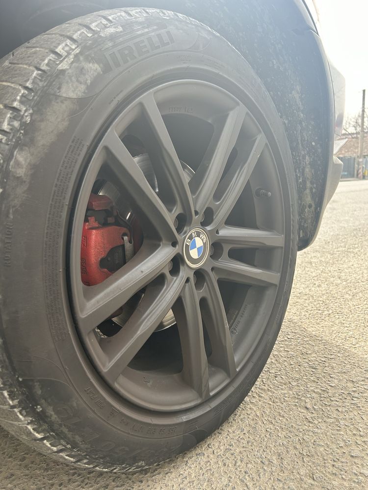 Jante BMW pe 19 cu cauciucuri M+S