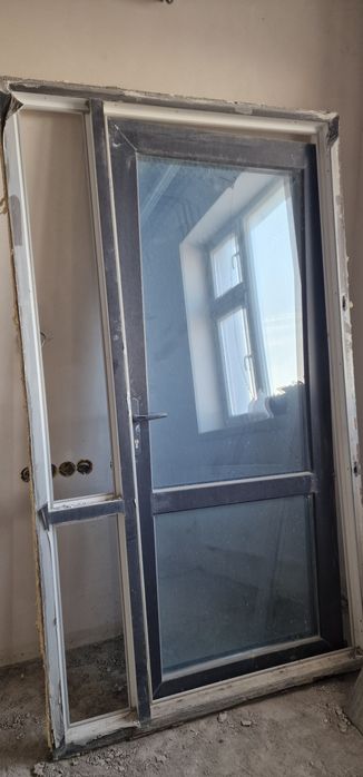 Пластиковая дверь, по низкой цене
