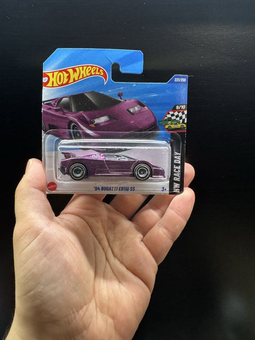 Hot Wheels ‘94 BUGATTI EB110 SS