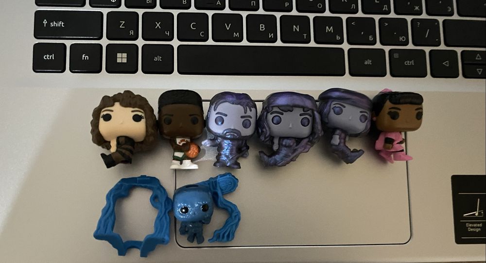 Фигурки/игрушки stranger things kinder joy