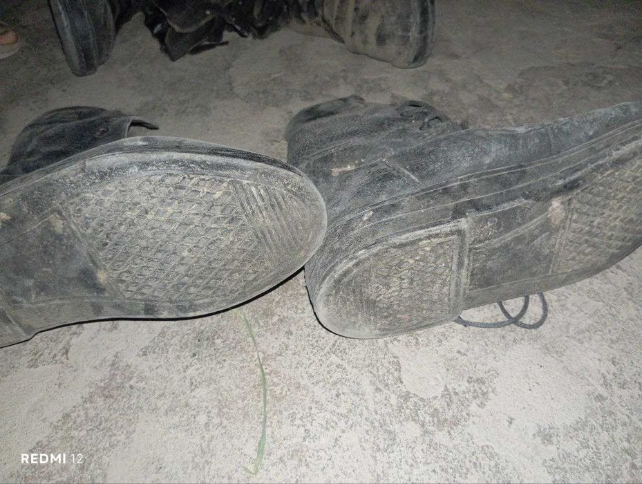 Сапог сотилади УЗ комбат