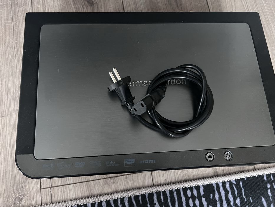 Amplificator harman kardon stare buna de functionare