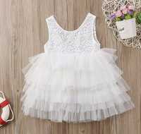 Белое детское платье,размер от 3 до 5 лет