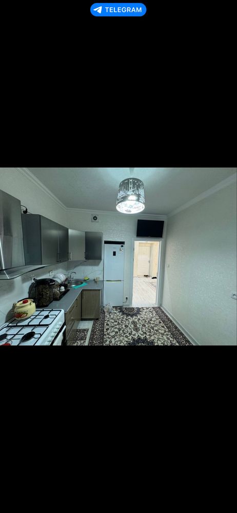 Bez makler Qorasaroyda Arendaga 2 xonali uy 5 etaj lift bor