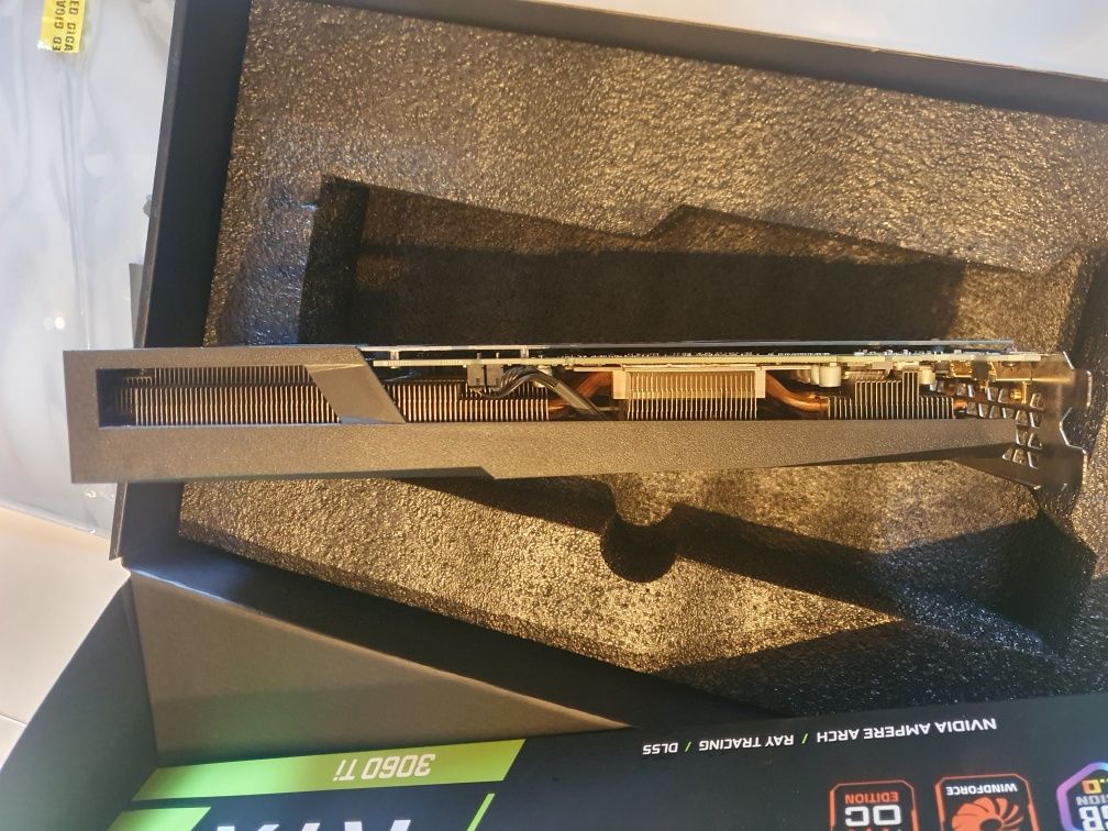 GeForce RTX3060 карта