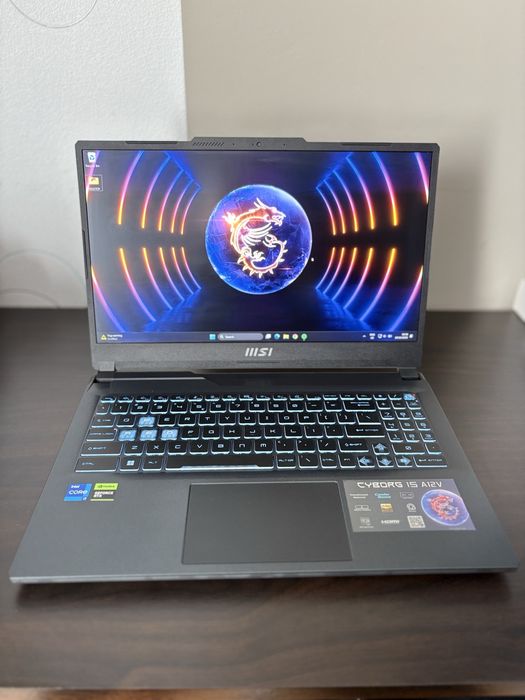 Laptop Gaming MSI CYBORG 15