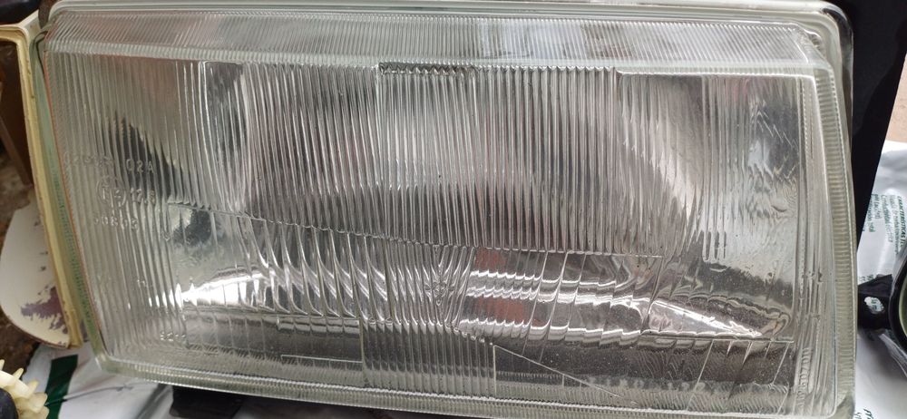 Volkswagen Passat b3 фарове