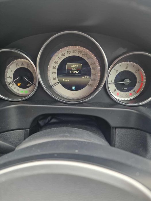 Mercedes e class 220