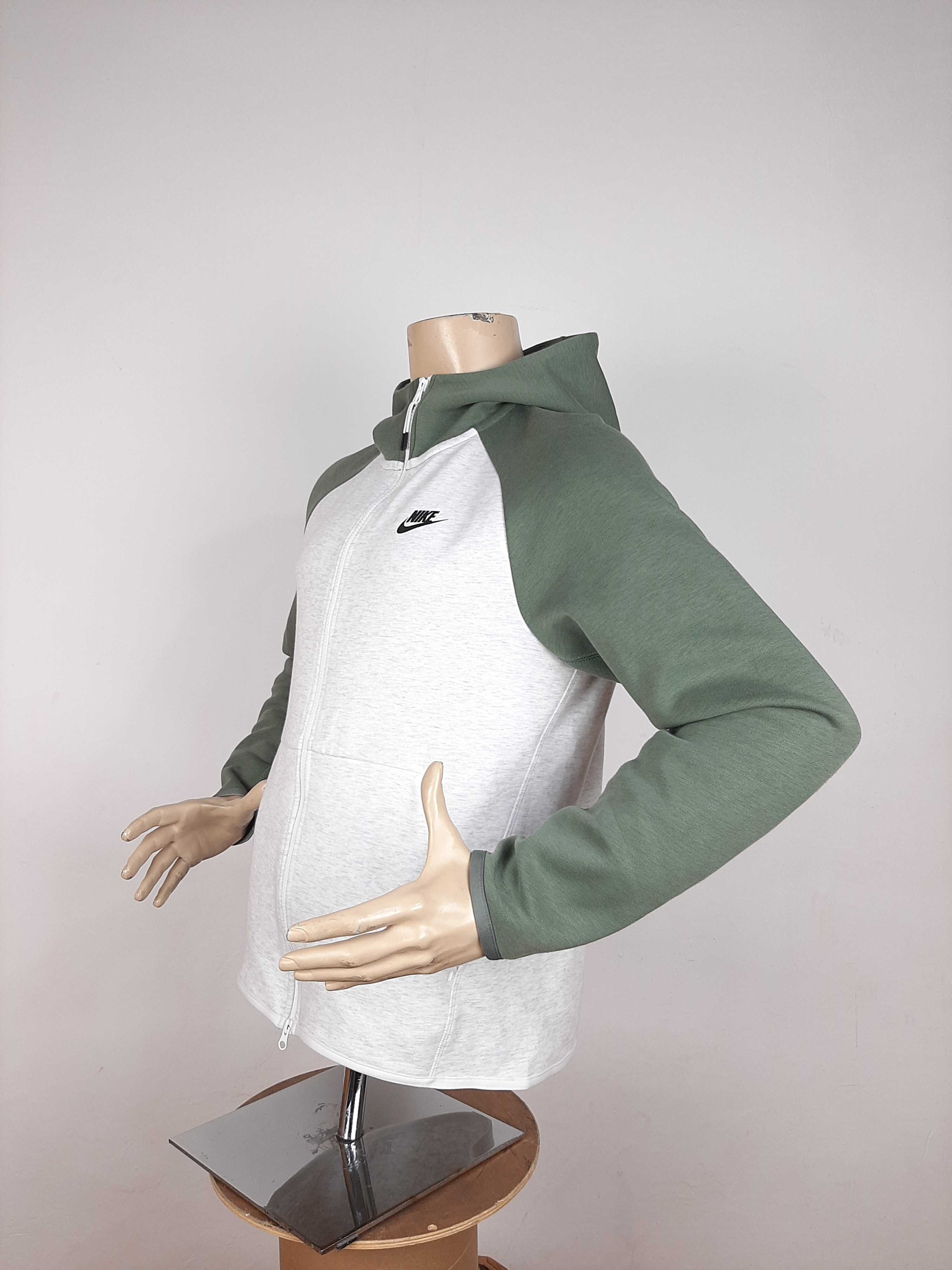 Nike Tech Fleece - Оригинално мъжко горнище размер M