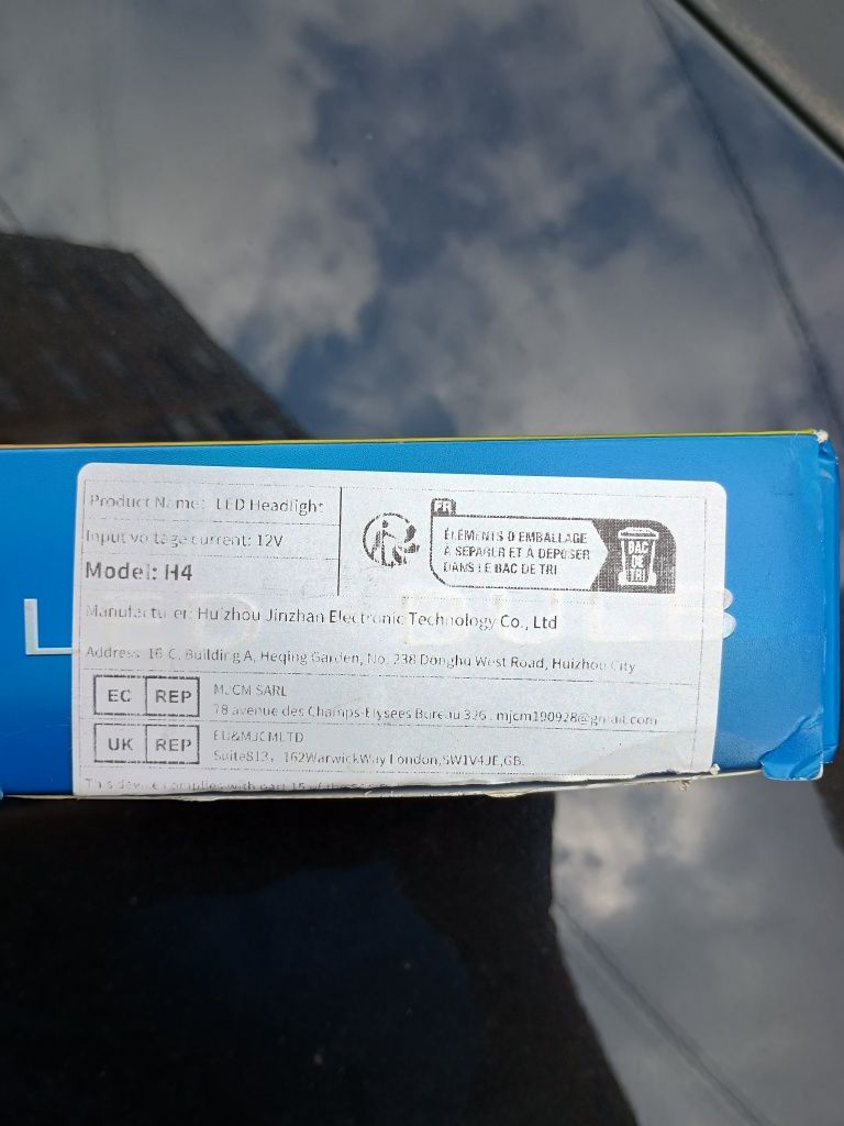 Set becuri auto 12 v cu Led ,h4