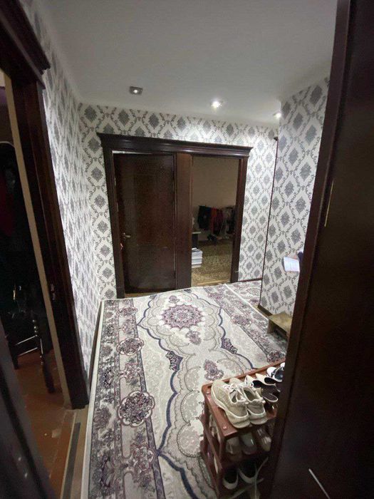 Продам 4х комнатную кирпич Чиланзар 22