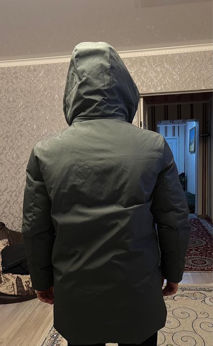 Продам куртку в хорошем состоянии одевали несколько раз