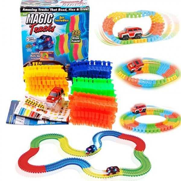 Светеща писта Magic Tracks 220 части - дължина 3.3 метра