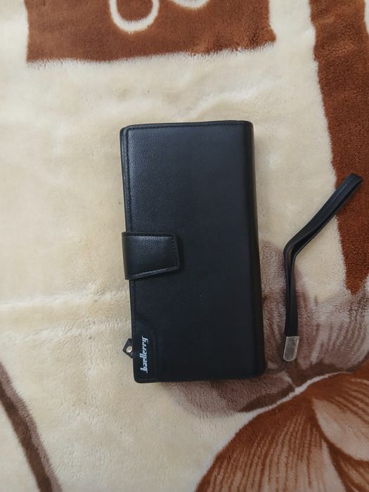 Продам партмане.