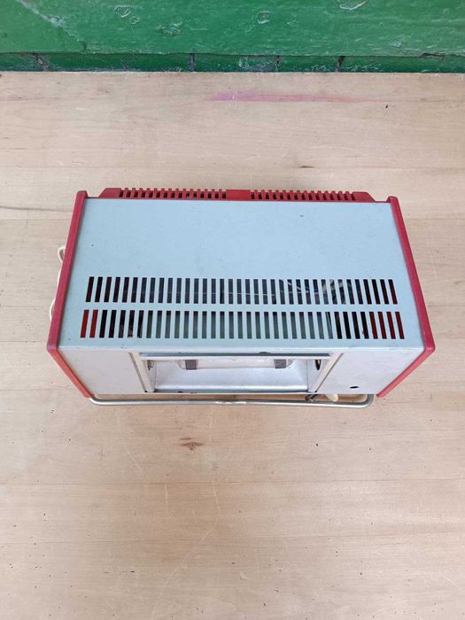 Продам кварцевую бактерицидную лампу