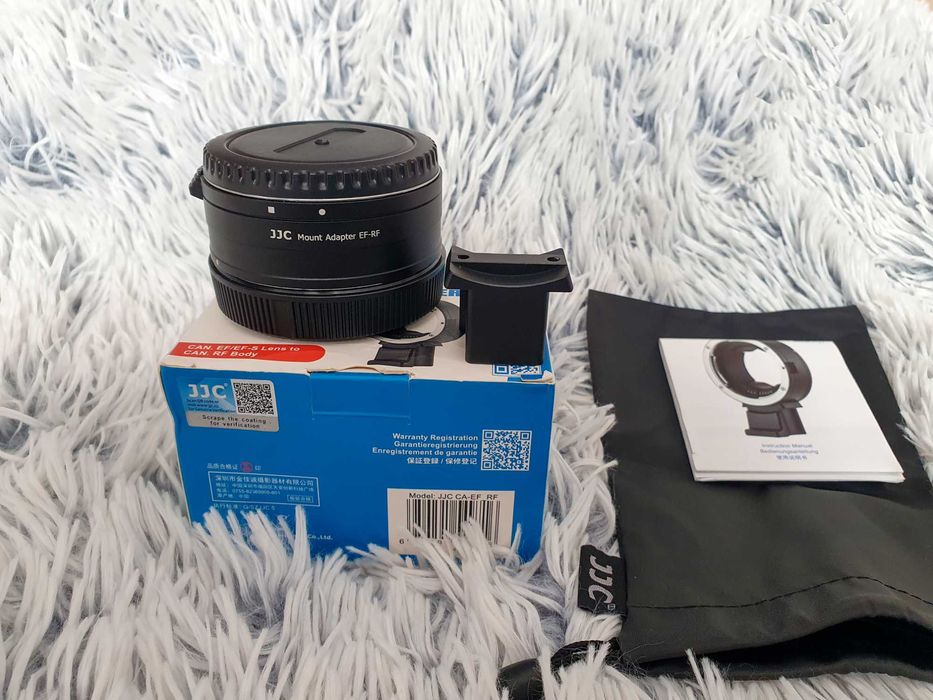 Obiectiv Canon EF-S 24mm F2.8 STM nou, RF35mm F1.8, RF50mm F1.8