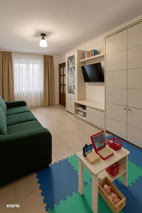 Casa la sol 5 camere, 195 mp, garaj, curte – Constanta