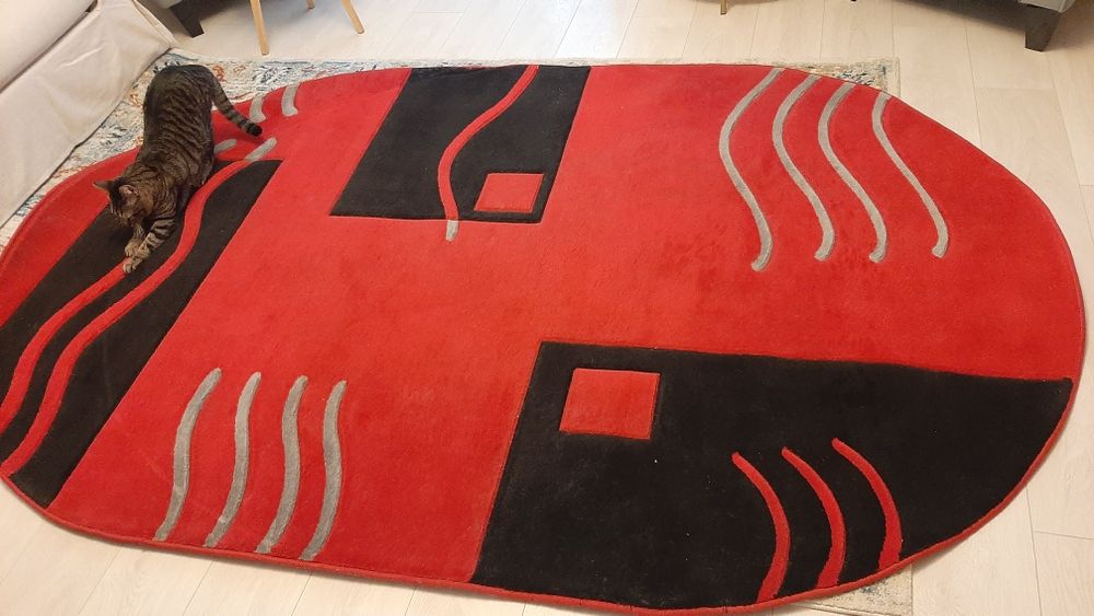 Canapea fixă + covor