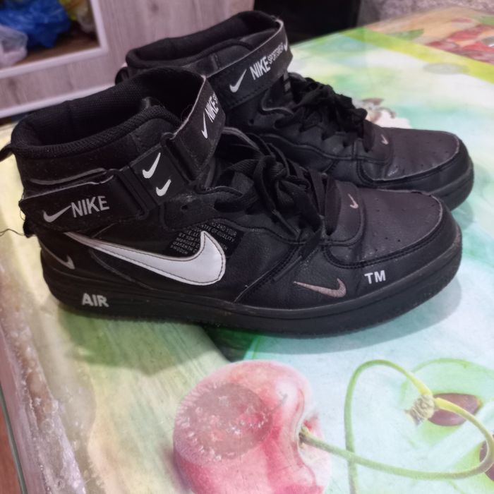 Обувь подростковая.небольшой торг.