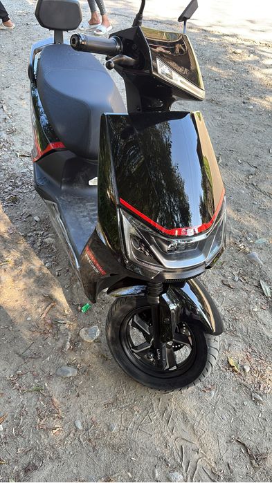 Vand scuter electric RDB