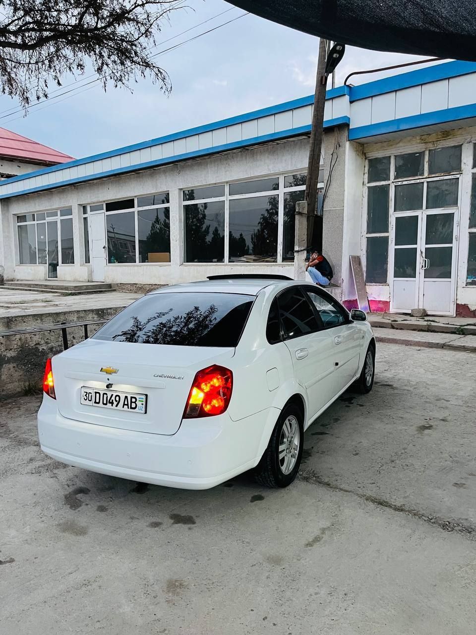 Ласети 1.8 4 подитсия