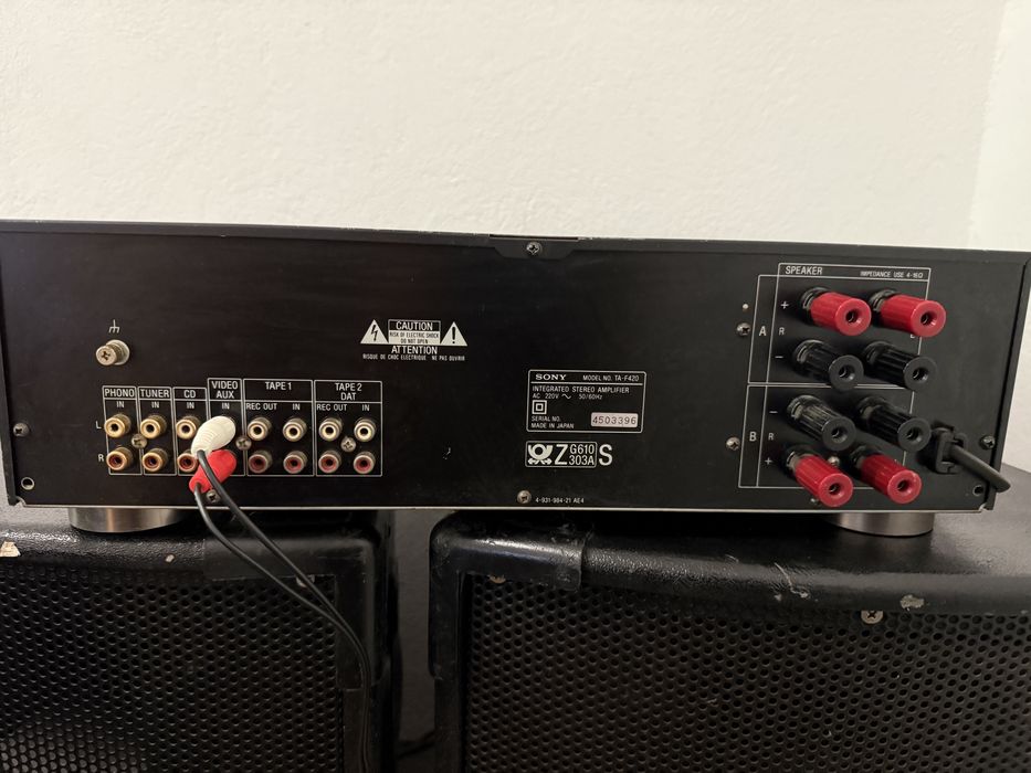 Vand boxe vlliodor cu amplificator sony f420