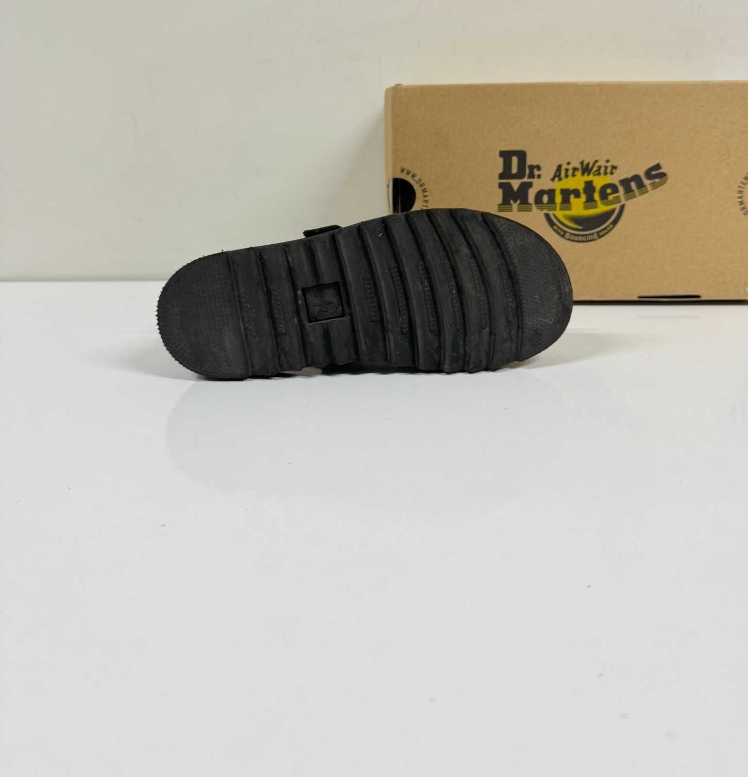 Dr. Martens Terry