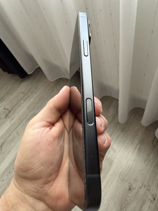 Phone 16 Plus – ca nou, baterie 100%, fără urme de uzură