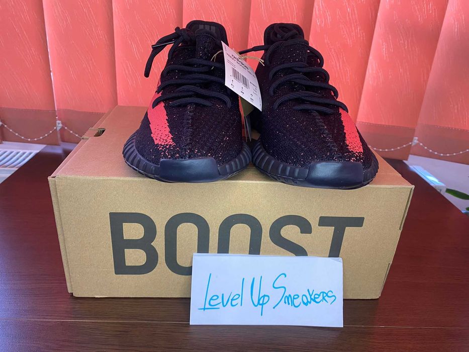 Urgent Adidas Yeezy Red Stripe 42