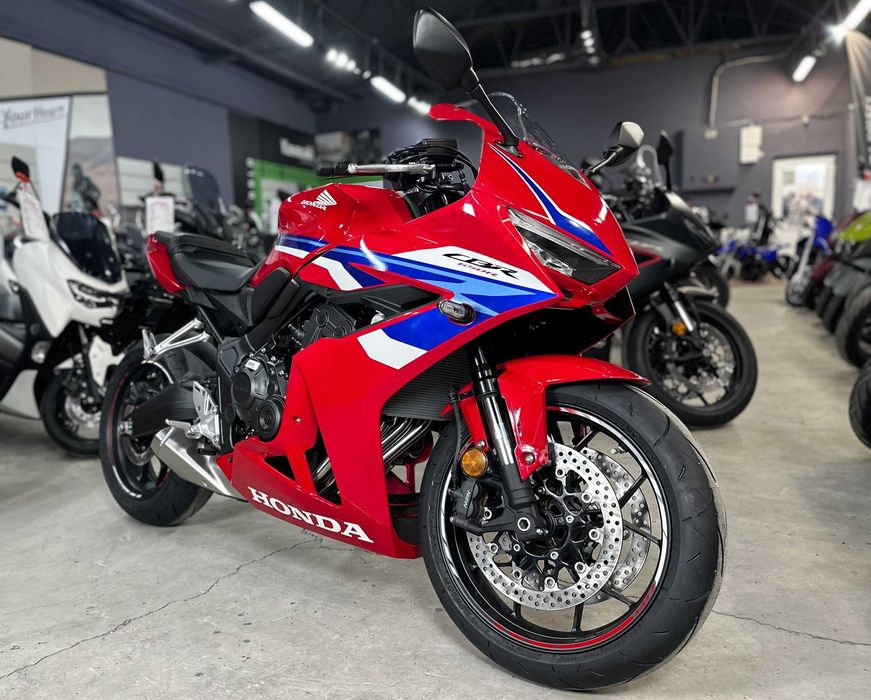 Honda CBR 650R 2025 nou 0 km - livrare prin Honda Constanta