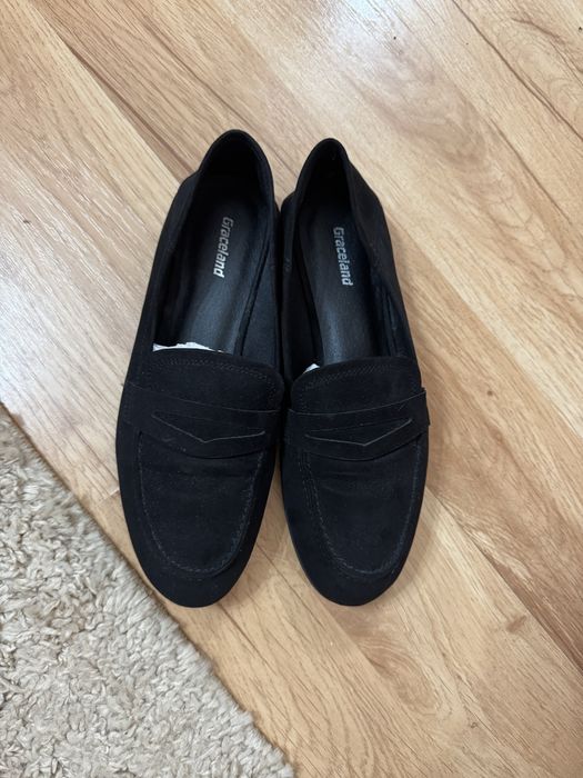 Черни лоуфъри от велур