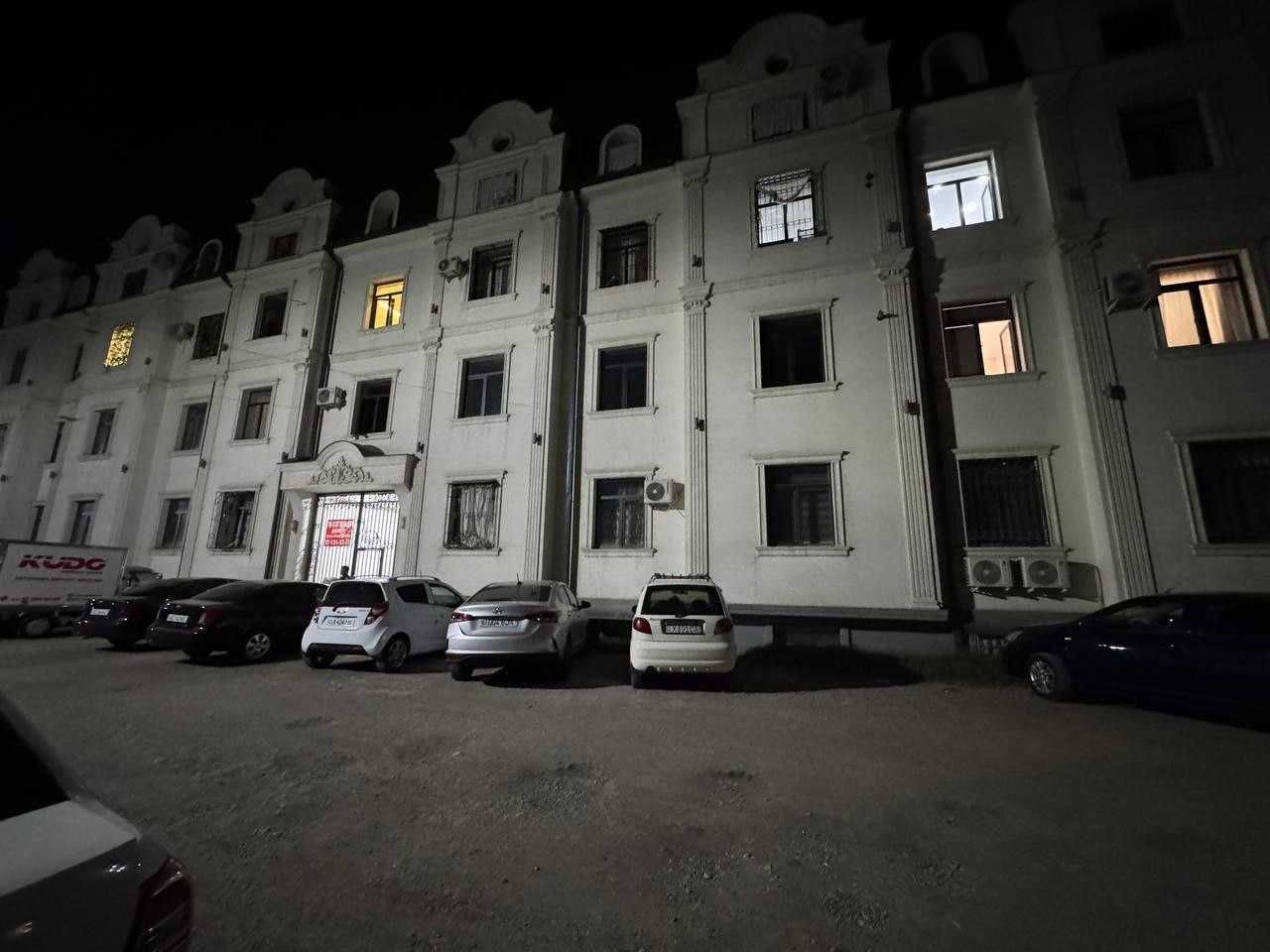 Srochna uy sotiladi
