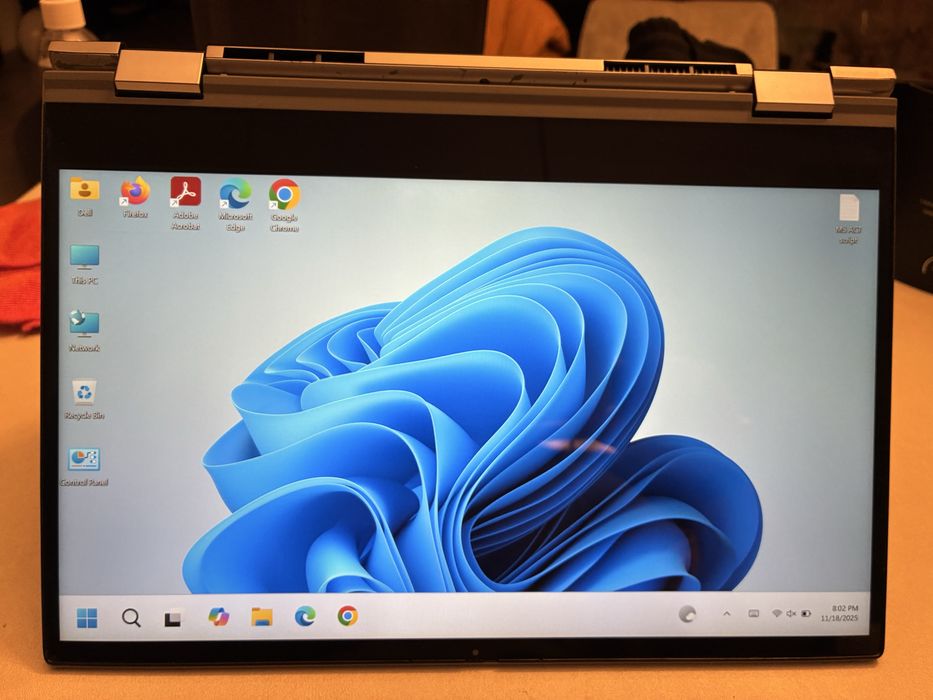 Laptop Tableta 2:1 Dell Inspiron 5400 Perfecta stare de Functionare
