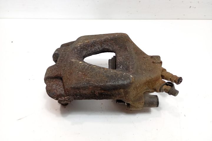 Etrier  dreapta fata BMW Seria 3 E90/E91/E92/E93