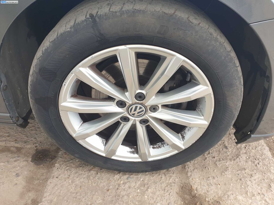 Set 4 Jante Roti Aliaj 215 55 17 R17 5x112 Skoda Octavia 3 2013 - 2017 [K4700]