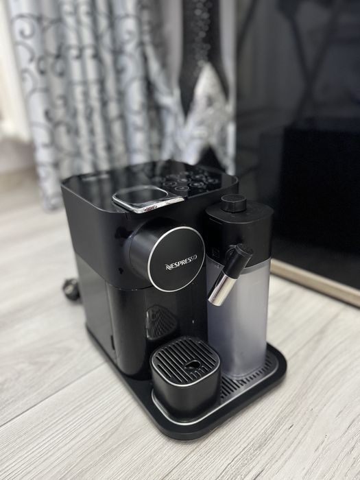 Aparat de cafea nespresso