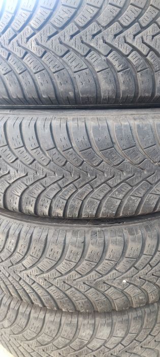 Зимни гуми Falken 215/70/16