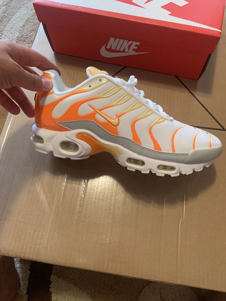 NIKE TN Orange!!!43,44,45