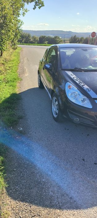 Vînd Opel CORSA din 2008,motor 1,3 dizel,ofer fiscal