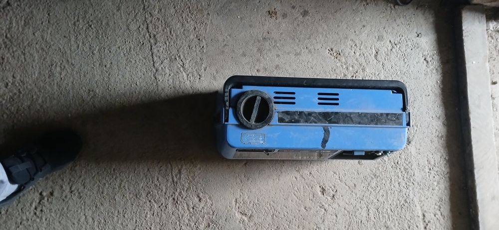 Vand generator curent