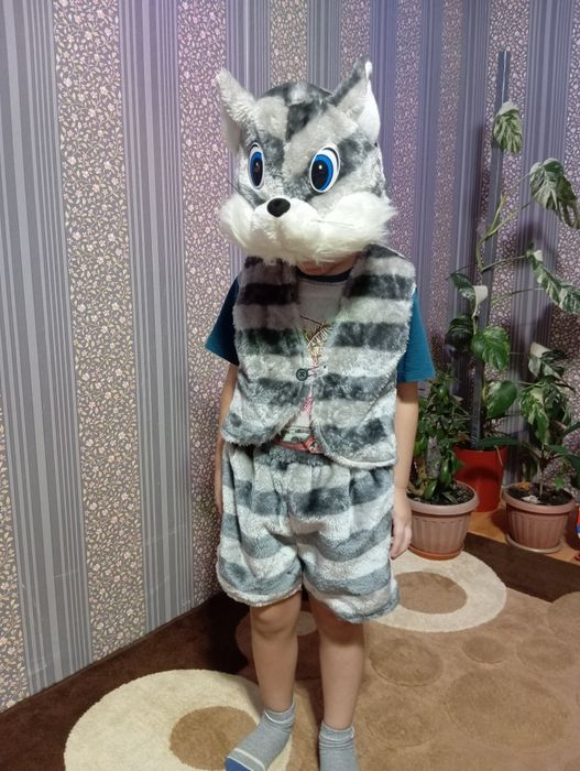 Продам новогодний костюм котика