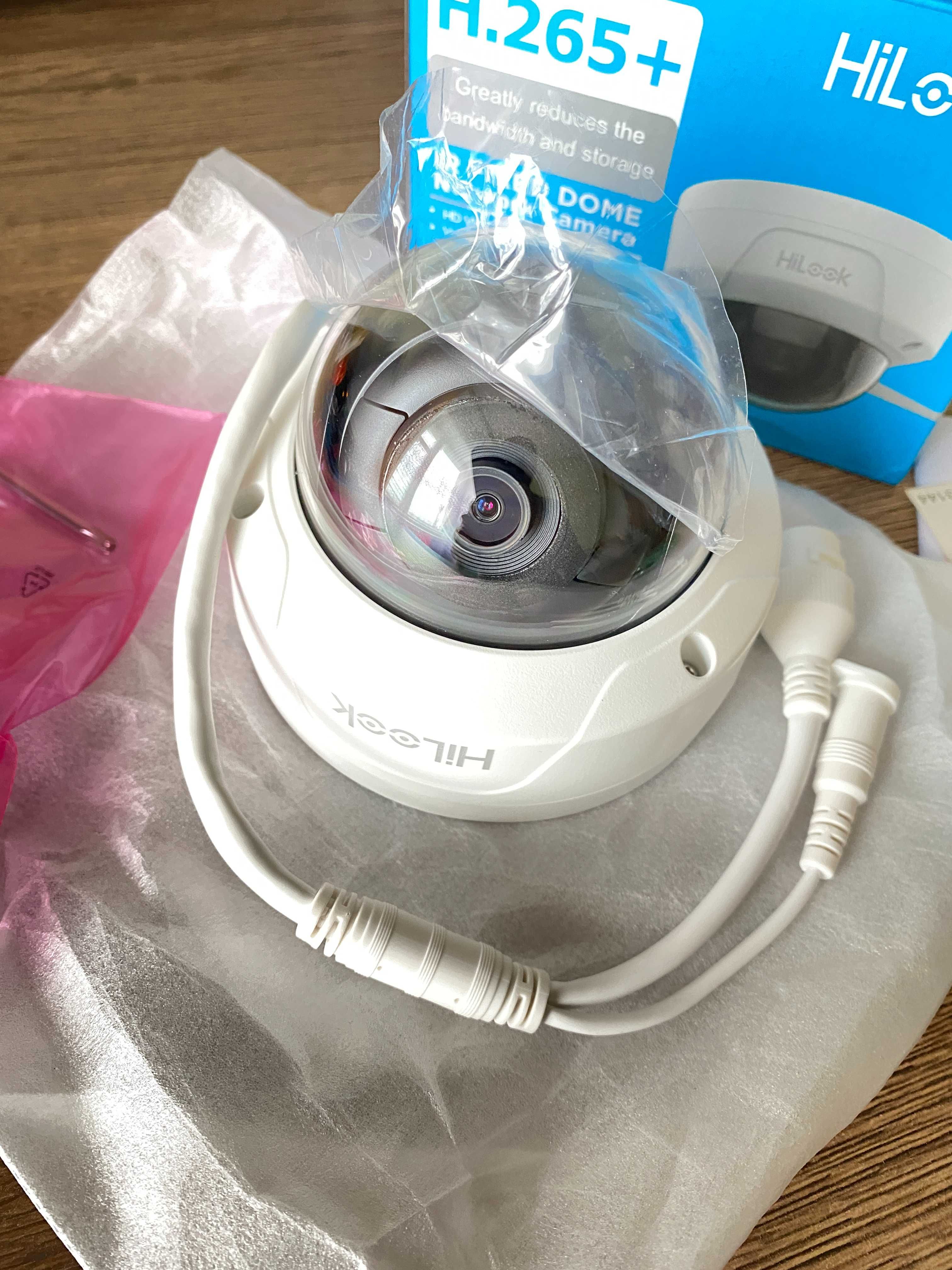 сетевая купольная видеокамера HiLook IPC-D121H (2.8 мм) (C) 2МП ИК