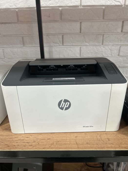лазерный принтер HP