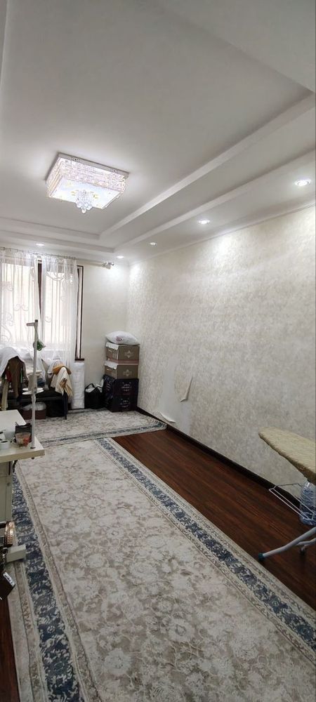 Продаётся 3х комнатная квартира. Янги Хаёт