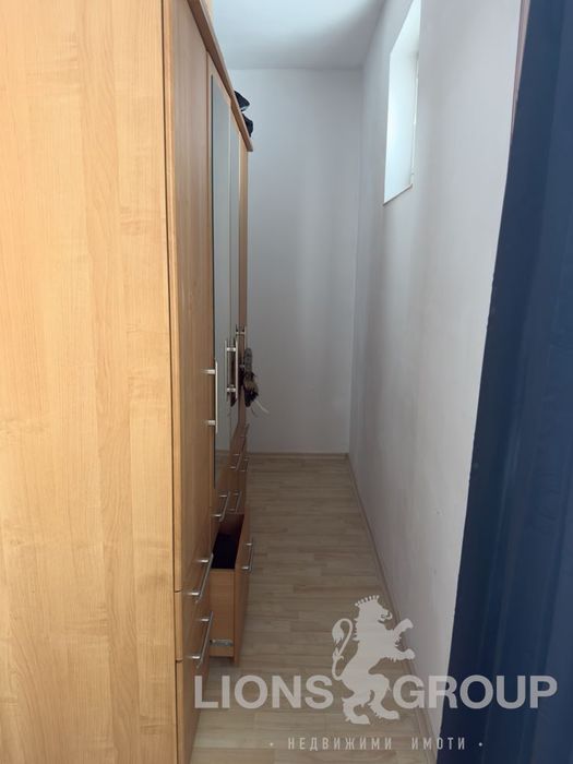 Продава се Тристаен апартамент в Варна, Христо Ботев - 80 кв.м за 2049 €/кв.м - Снимка #2