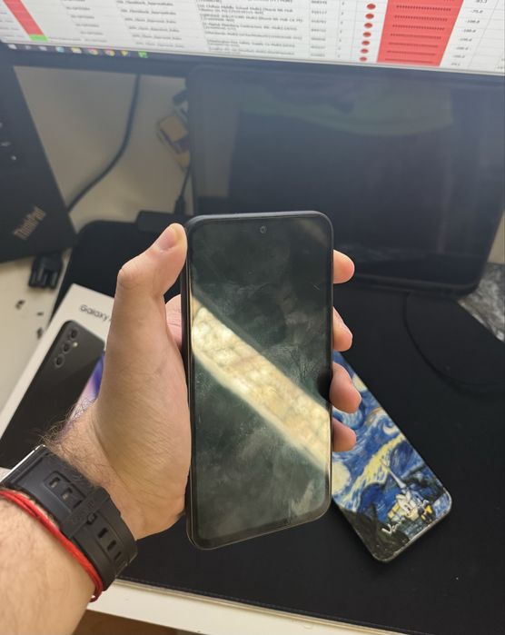 Samsung Galaxy A54 5G 128 GB/8 GB RAM + подарък калъф и протектор