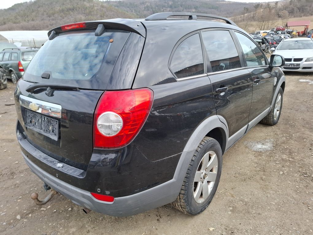 Piese/Dezmembrez Chevrolet Captiva 2.0VCDi16v 110kw150cp An 2008